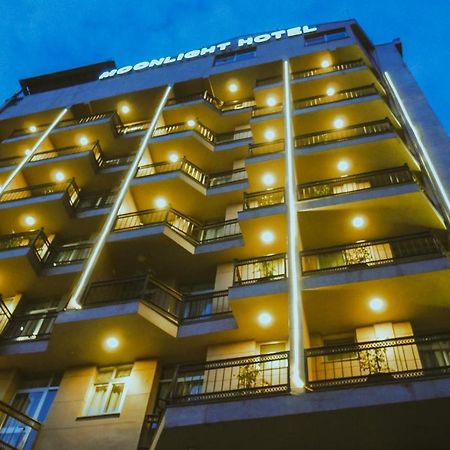 Moonlight Hotel Addis Abeba Buitenkant foto