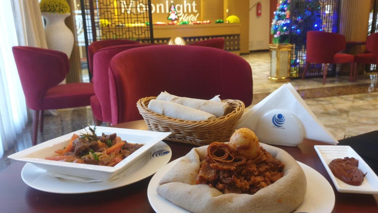Moonlight Hotel Addis Abeba Buitenkant foto