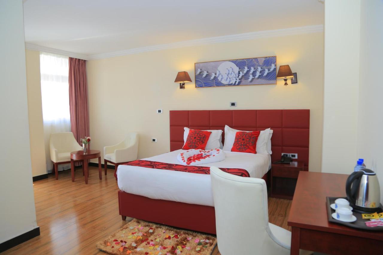 Moonlight Hotel Addis Abeba Buitenkant foto